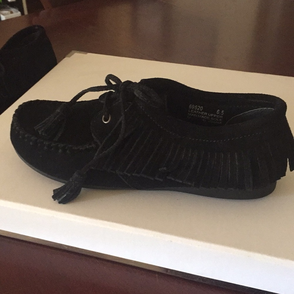Minnetonka black suede ankle boot
